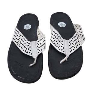 FitFlop Sandals Womens Size 10 White Thong Wedge Laser Cut Comfort Slip On